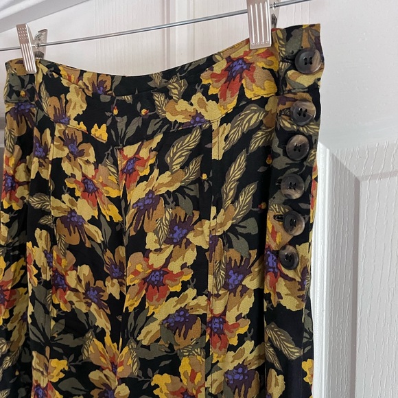 Free People Set (2) - Picture 8 of 12